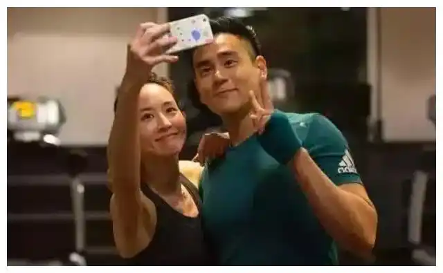 彭于晏健身有多爷们?张钧甯看得两眼放光,网友:两人很般配!