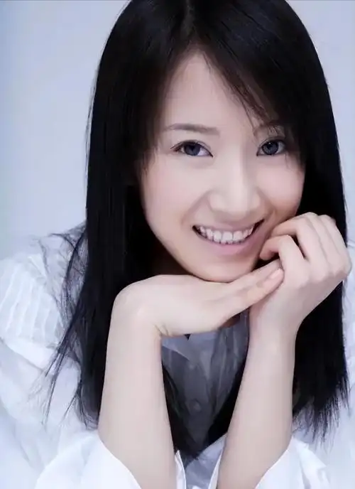 原创陈道明女儿原来是陈格不拼爹却事业红火现在32岁