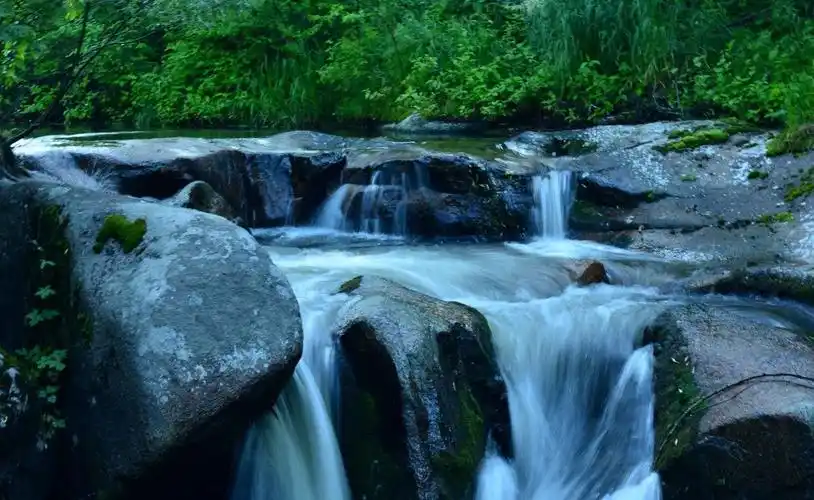 分明不是丹青手,何以点睛山水图 ———— 再题泉十则 - 美篇