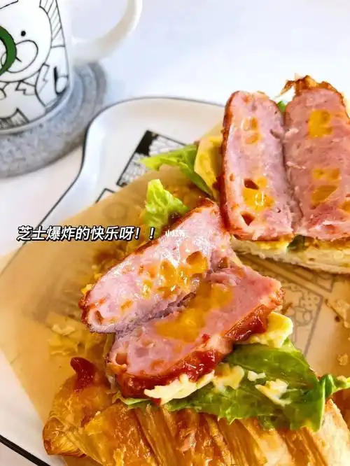 怎么会有能爆浆的芝士香肠啊啊啊