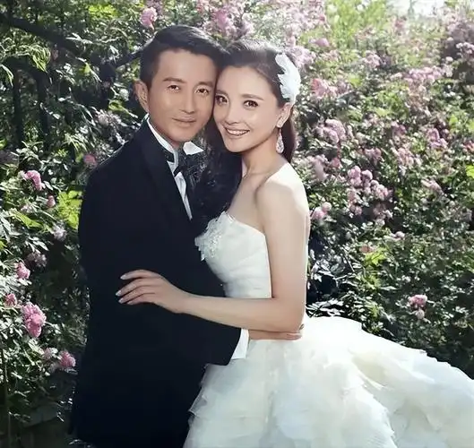 网传疑似孙茜被家暴,控诉哺乳期家暴行为,其丈夫曾饰演小唐僧_图片