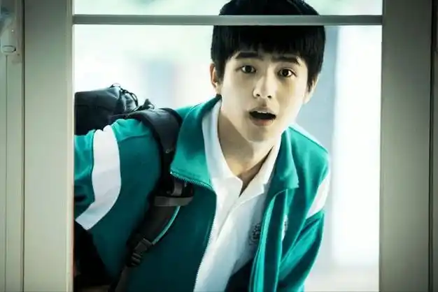 当初的爆火小生刘昊然,被传与周冬雨恋爱后"消失",如今如何?