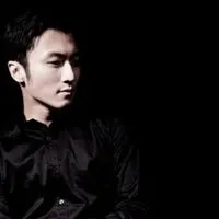 威尼斯网址_谢霆锋头像最帅 超帅谢霆锋头像高清图片_微信头像图片