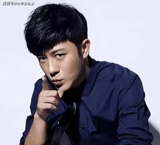 林雨申:亲妈是导演,干妈是导演,20年都能没捧红他,却在娶妻改名后爆火