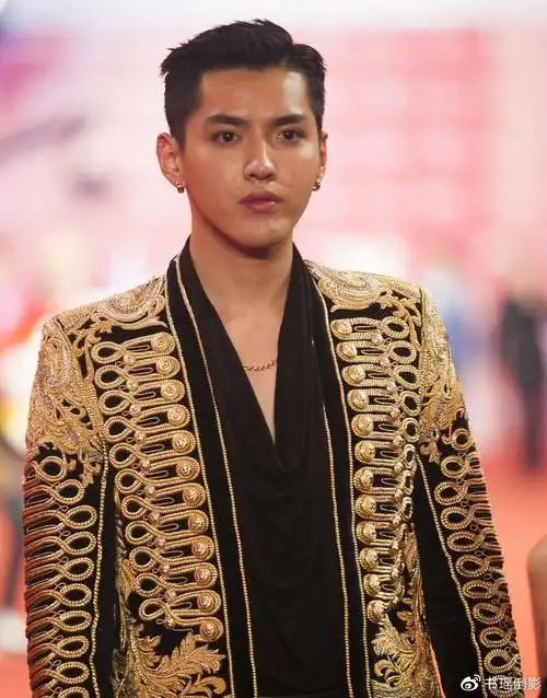 娱乐八卦李沁陈星旭彭小苒李易峰吴亦凡赵丽颖