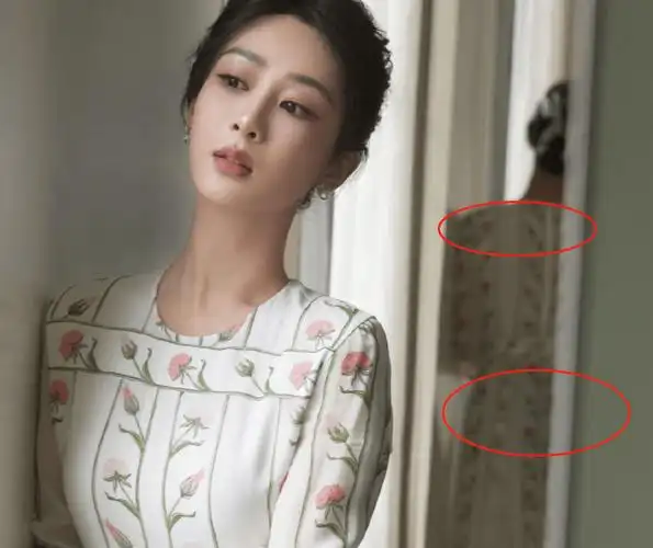 杨紫秀性感身材,背后全身镜暴露真实情况,被嘲膀大腰圆_照片_因为