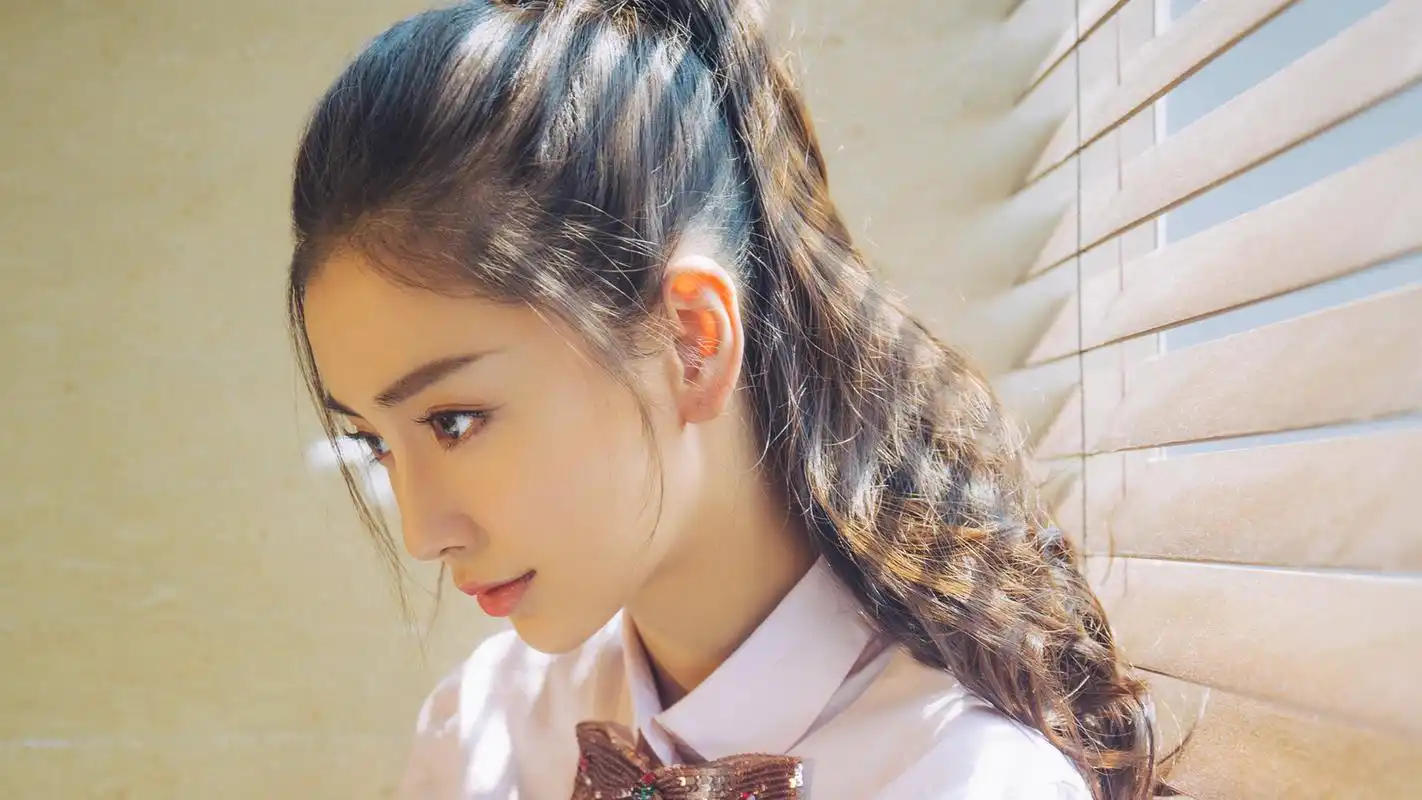 杨颖angelababy时尚唯美写真高清桌面壁纸