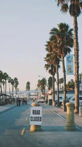 『壁纸』『潮图』文字 极简 白底 风景 重影 壁纸 情侣壁纸 欧美 叛逆