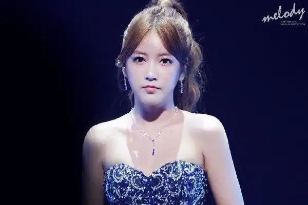 朴素妍为什么退出tara原来合约已经到期了