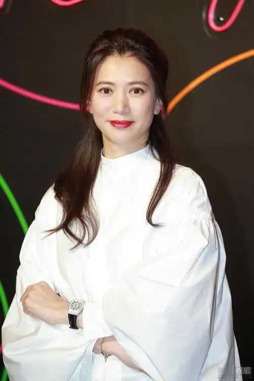 袁咏仪出席活动