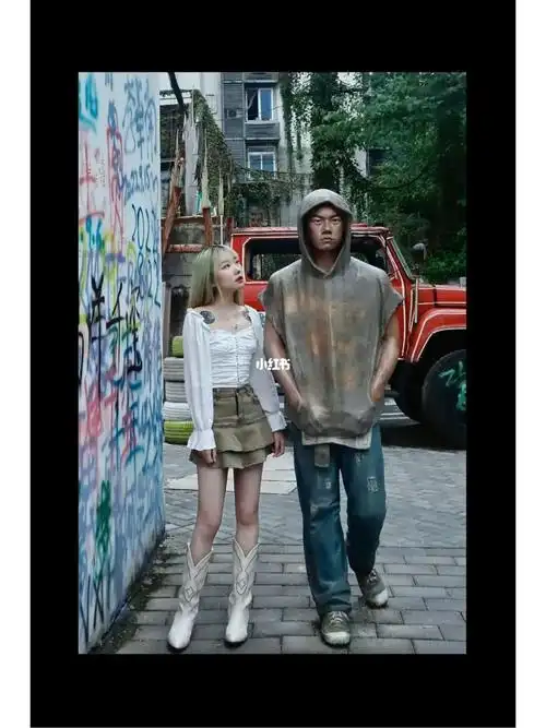 川美街头偶遇易烊千玺91