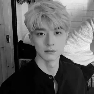 黑白帅气冷酷男生头像图片