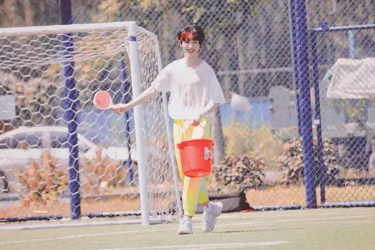 丁程鑫 - 堆糖,美图壁纸兴趣社区