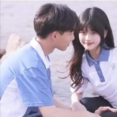 超可爱的情侣唯美头像真人一人一半 甜蜜情头超浪漫潮流图片大全_情侣