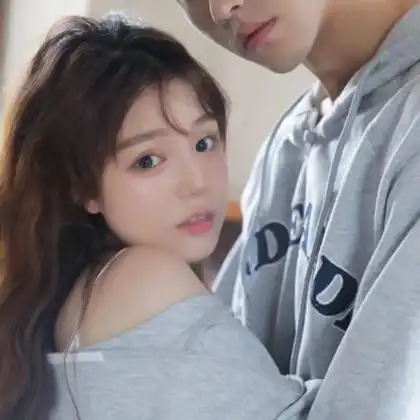 同一对情侣多张照片头像 高清好看一对情侣的照片真人头像图片_情侣