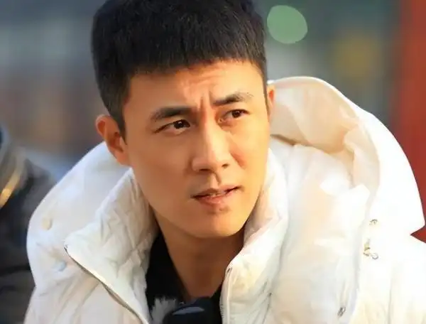 歌手杨子个人资料简介 演员杨子个人简历 - 歌词译