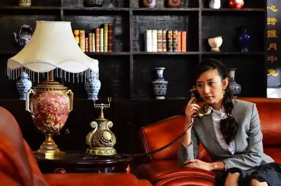 《独刺》唐一菲谍战谈婆媳斗法 客串编剧架势足_新闻台_中国网络电视