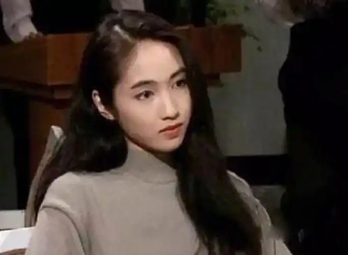 黎姿真的好美好美她的颜太好磕了