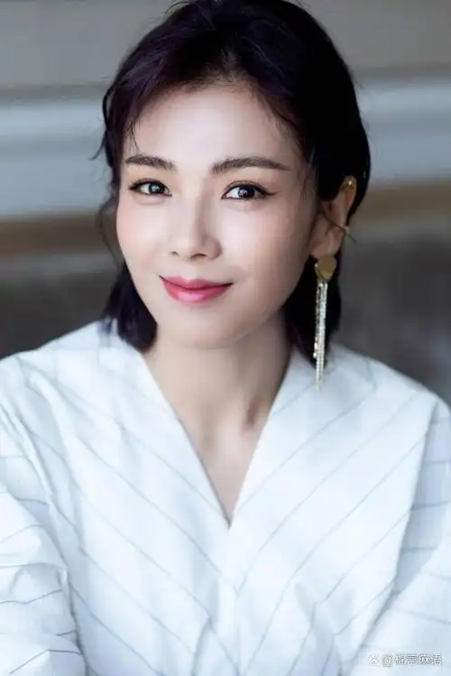 最能代表菱形脸的女明星是谁