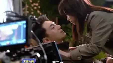 林更新谭松韵拍吻戏,这是ng了多少次了