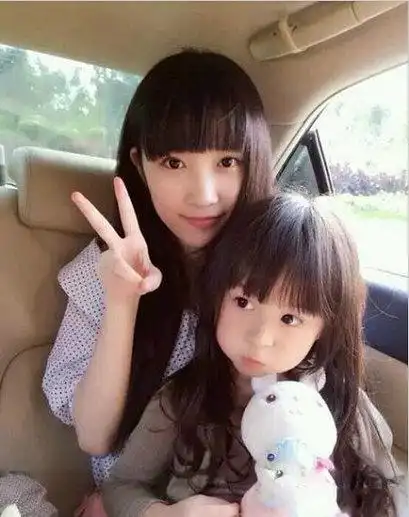 小芈月刘楚恬妈妈曝光 宛如18岁少女