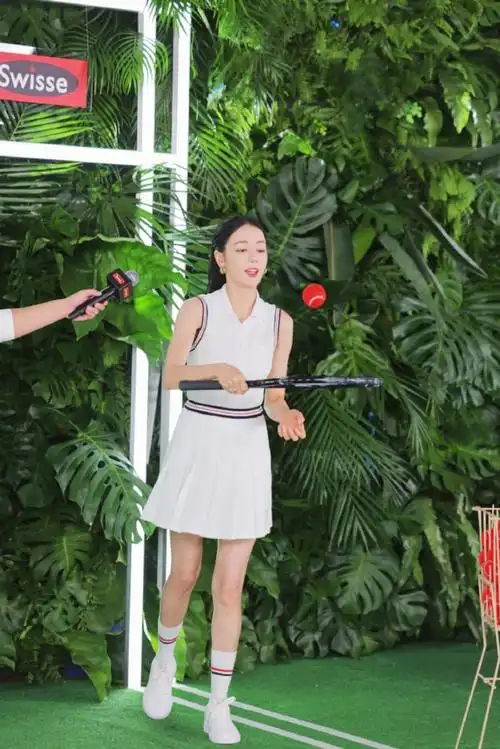 迪丽热巴运动风##京东超级品牌日