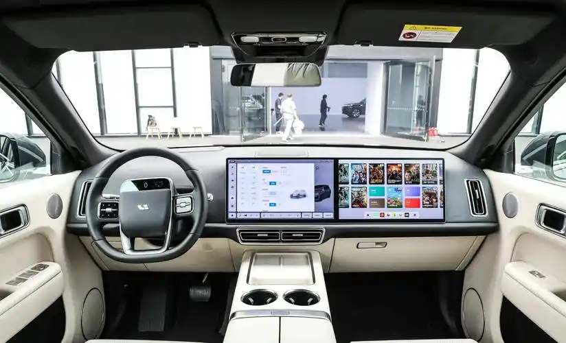 了解下理想l9再说,综合续航1315km,馈电油耗7.8l_搜狐汽车_搜狐网