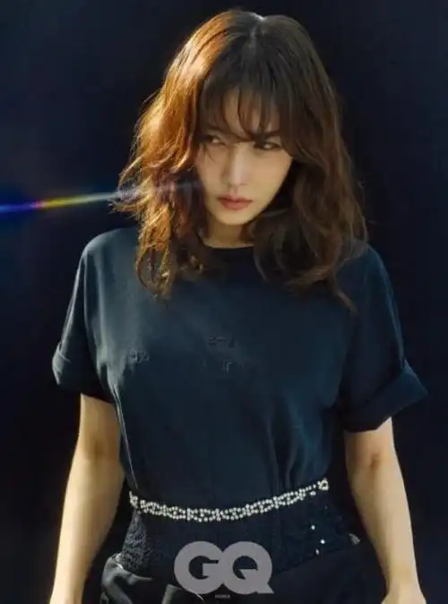 韩国女艺人李智雅最新杂志写真曝光