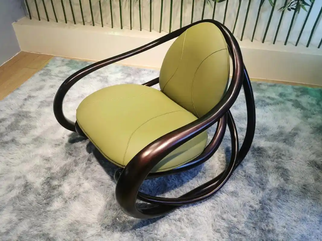 复古配色的摇摇椅胡桃色墨绿真皮高级感拉满