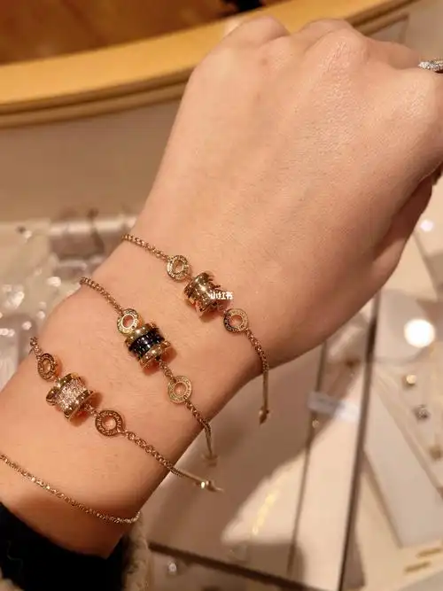 宝格丽小蛮腰手链冲绳好价