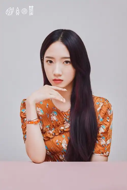 孟美岐精致性感写真图片