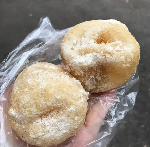 这是南昌很有名的小吃之一,被誉为"江西五大传统名点",特点香糯,柔软