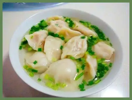 清汤水饺吃腻了饺子做的清汤水饺,今天做个清汤水饺,清新美味,好操作