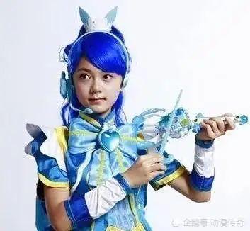 谁还记得《巴啦啦小魔仙》的美琪,如今居然成了40亿票房女主