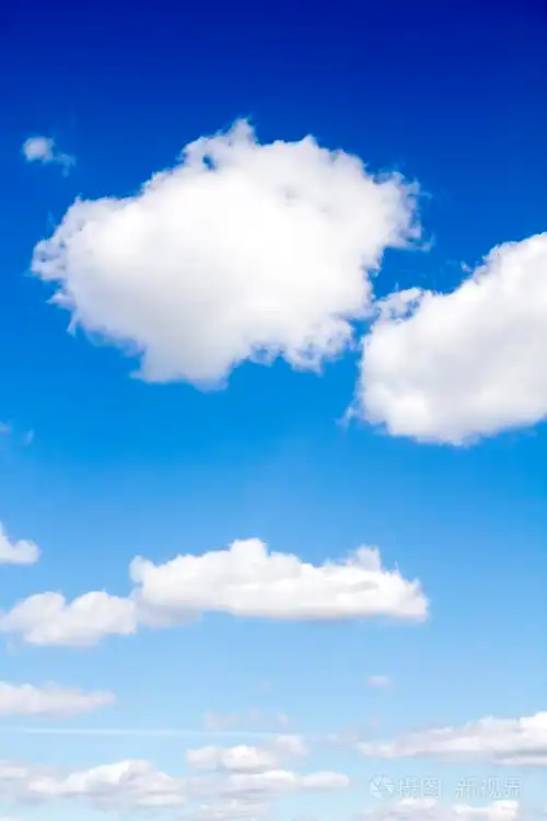 蓝天 白云 云朵照片-正版商用图片1e6yet-摄图新视界