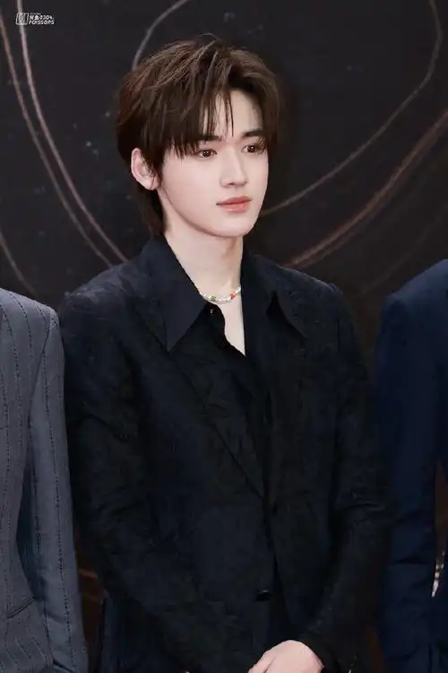 宋亚轩星光大赏##星光大赏红毯##今日星拍放送