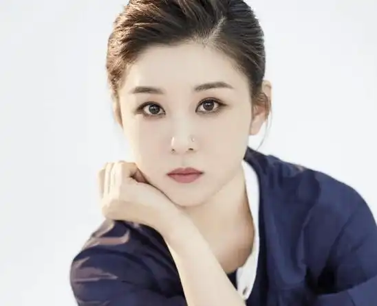 李小萌身材大逆袭!