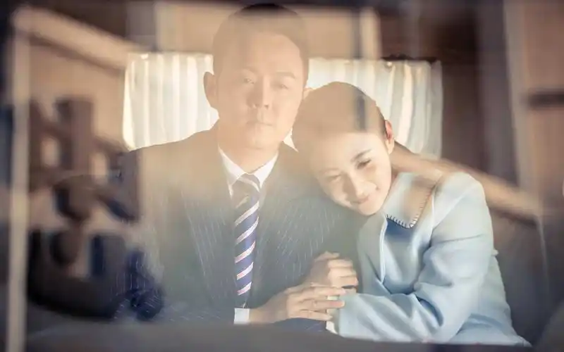 由祝东宁执导,何明翰,刘庭羽等主演的年代战争电视剧《铁血荣耀》将于