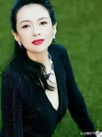 汪峰高调官宣后,那英却被推上热搜,竟意外扯出陈年旧事