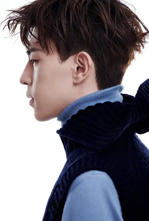 明星,写真,时尚大片,杂志封面,帅气,帅哥,邓伦