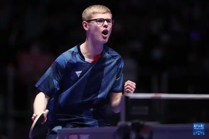 世乒赛 | 乒乓球——男团决赛:中国队夺冠|艾利克|法国队|25_新浪新闻