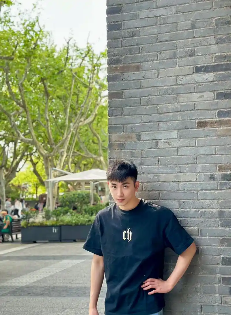 为什么已经160斤了,看起来还是这么瘦?#185大帅哥 #撸 - 抖音