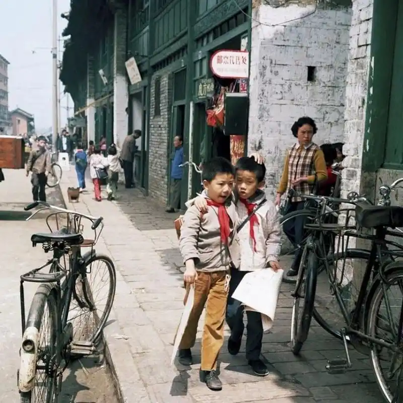 80年代各地的儿童 #老照片# #童年# #怀旧童年