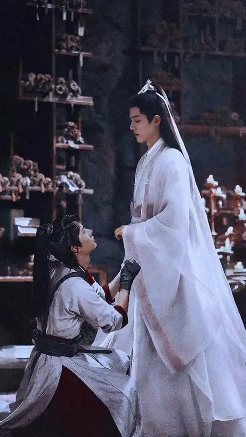 王一博和肖战吵哭起来 - 抖音