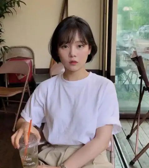 小清新日系短发齐耳,清纯短发显肤白又减龄_发型造型_宝妈时尚生活网