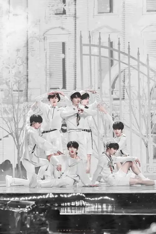 18楼的大姐们可以分享时代少年团的神图迈