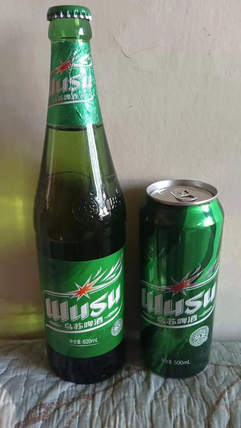 新疆乌苏啤酒90绿乌苏啤酒,玻璃瓶.玻璃瓶装,易拉罐听装 # - 抖音