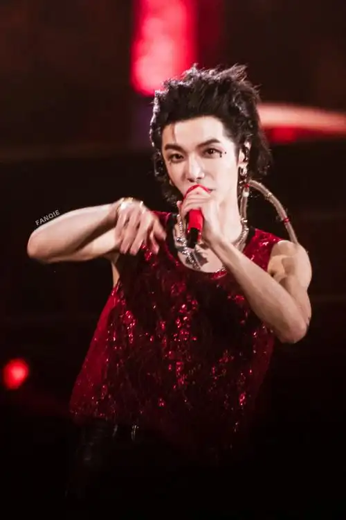 2023华晨宇火星演唱会#武汉 0528·part 6-(在硬盘里翻到了好东西(22