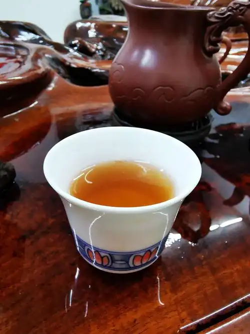 闲来无事茶一杯