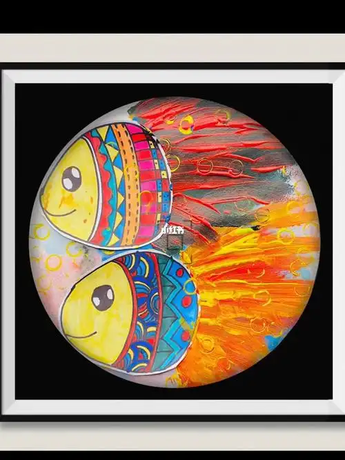 中班创意画多彩的金鱼